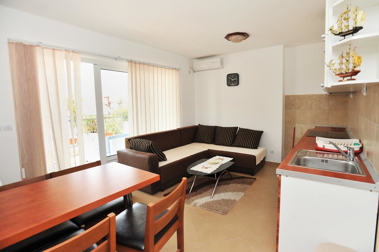 Апартаменты Apartman ANNA Đenovići Херцег-Нови-7