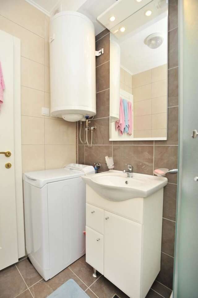 Апартаменты Apartman ANNA Đenovići Херцег-Нови-13